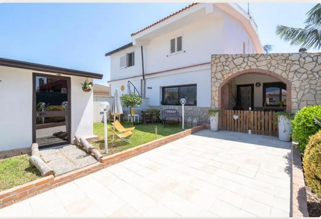 Casa Helios Villa Syracuse 0*,  Italien